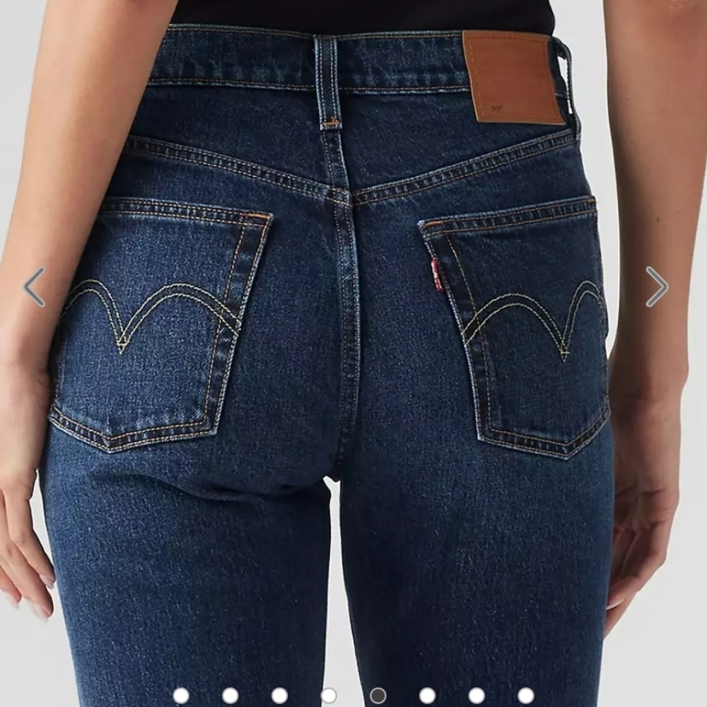 Levi's 501 ORIGINAL Dark WASH STRAIGHT LEG JEANS
